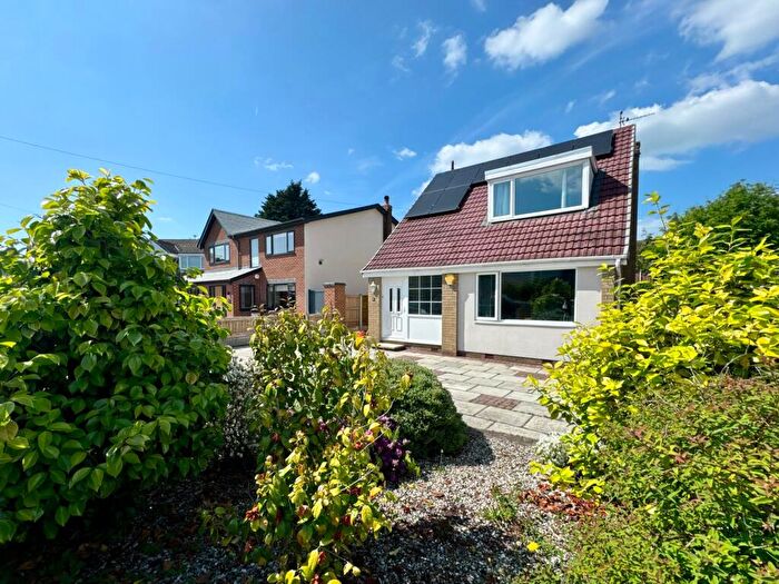 3 Bedroom Detached Bungalow To Rent In Abbots Close, Formby, Liverpool, L37