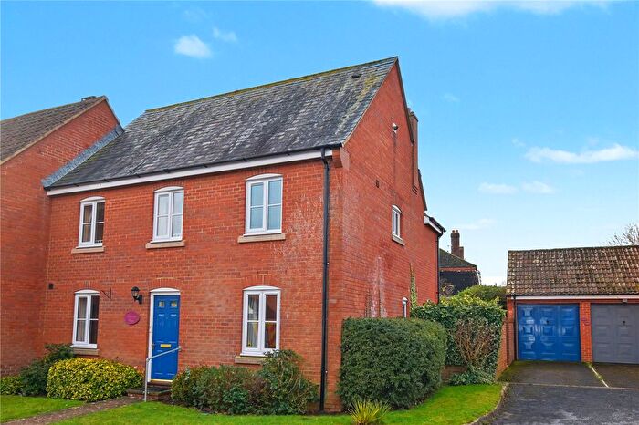 3 Bedroom End Terrace House For Sale In Chapel Close, North Curry, Taunton, Somerset, TA3