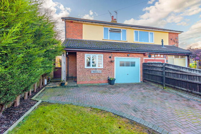 3 Bedroom Semi-Detached House For Sale In Brookfield Old Dalby, LE14