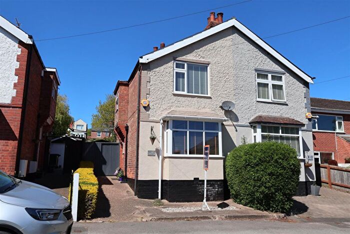 3 Bedroom Semi Detached House For Sale In Hickling Road, Mapperley, Nottingham, NG3