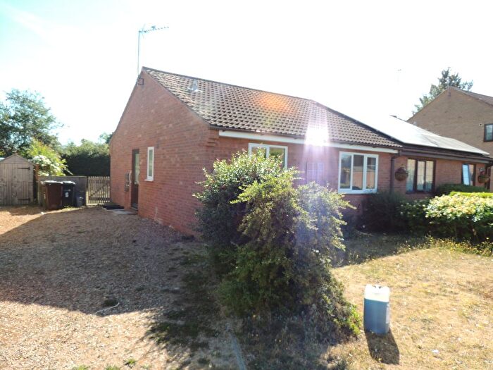 2 Bedroom Semi Detached Bungalow To Rent In Brady Gardens, Denver, PE38