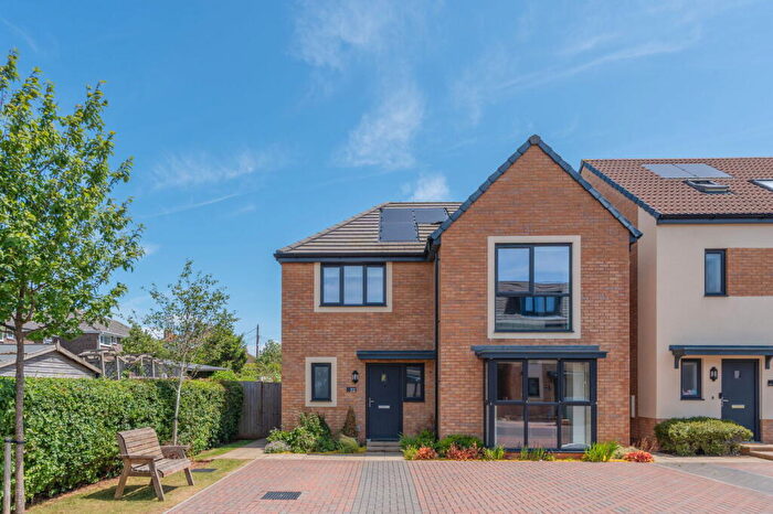 4 Bedroom Detached House For Sale In Strawberry Drive, Yatton, BS49