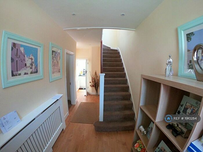 3 Bedroom Semi-Detached House To Rent In The Ridgeway, Croydon, CR0