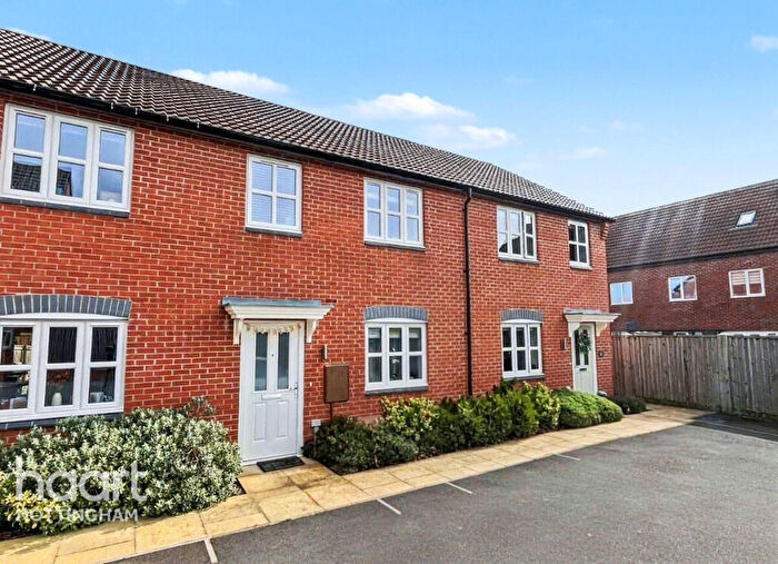 3 Bedroom Town House To Rent In Cranswick Close, Nottingham, NG15