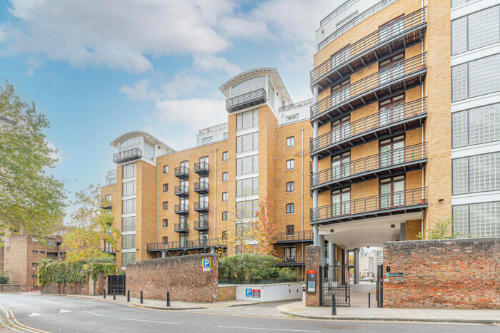 1 Bedroom Apartment To Rent In Thomas More Street, London, E1W