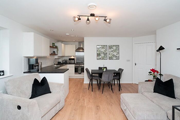 2 Bedroom Flat For Sale In Dodd Road, Watford, Hertfordshire, WD24