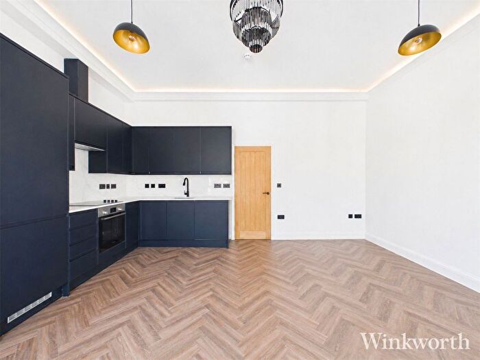 1 Bedroom Flat To Rent In Church Road, London, W3