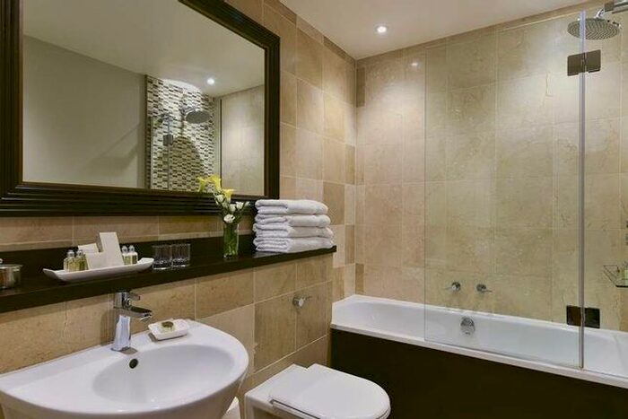 3 Bedroom Flat To Rent In Stanhope Gardens, London, SW7