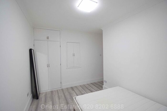3 Bedroom Flat To Rent In Raglan Street, London, NW5