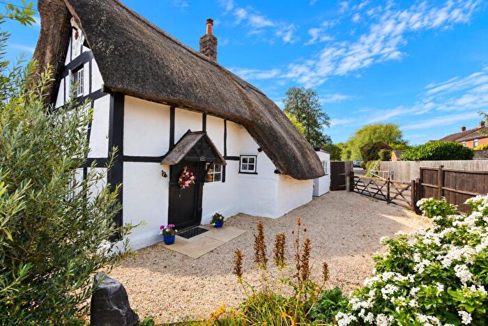 2 Bedroom Character Property For Sale In The Green, Chalgrove, OX44