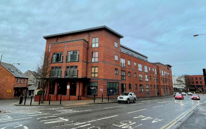 2 Bedroom Flat To Rent In Newport Street, Worcester WR1