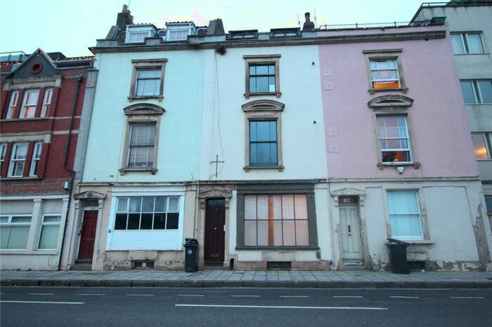 1 Bedroom Apartment To Rent In Hotwell Road, Bristol, Somerset, BS8