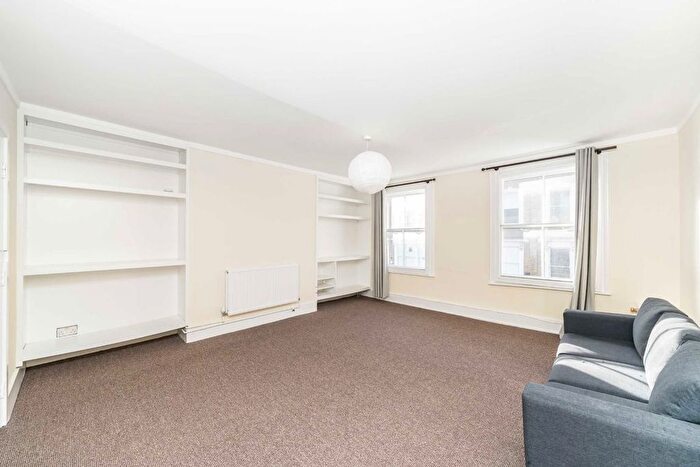 2 Bedroom Flat To Rent In Earls Court Road, London, SW5