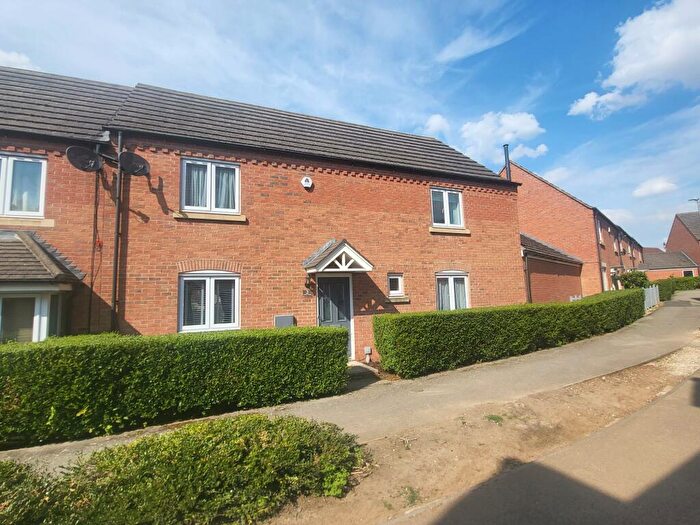 3 Bedroom Semi-Detached House To Rent In Celtic Close, Higham Ferrers, NN10