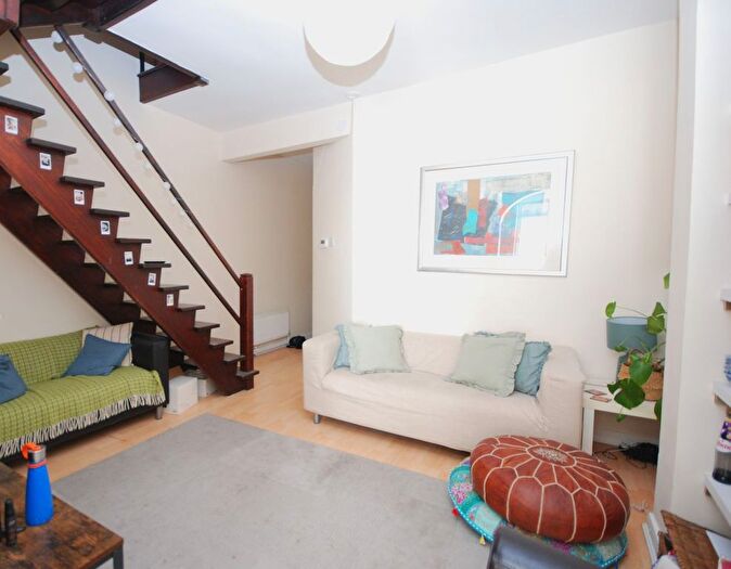 4 Bedroom Terraced House For Sale In Claylands Road, Oval, SW8