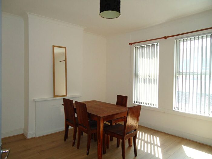 1 Bedroom Flat To Rent In Barnsley Road, Pontefract, WF9