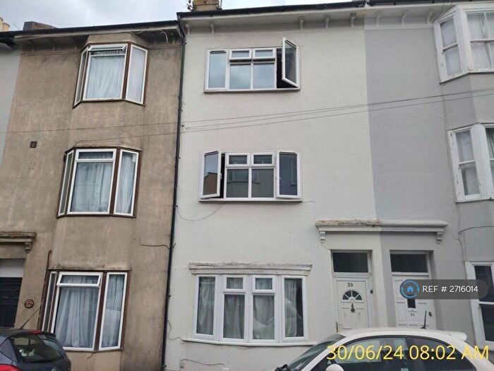 4 Bedroom Terraced House To Rent In St. Martins Place, Brighton, BN2