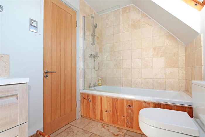 2 Bedroom Semi Detached House For Sale In Brill, Buckinghamshire, HP18