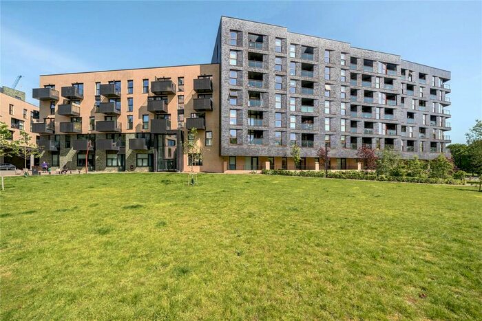 2 Bedroom Apartment To Rent In Burgess Springs, Chelmsford, CM1