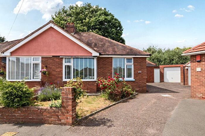 3 Bedroom Bungalow For Sale In Woolsery Grove, Exeter, EX4