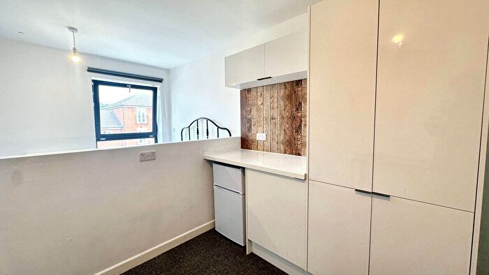 1 Bedroom Property To Rent In Blackswarth Road, Bristol, BS5