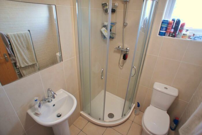 7 Bedroom Terraced House To Rent In Lisvane Street, Cathays, CF24