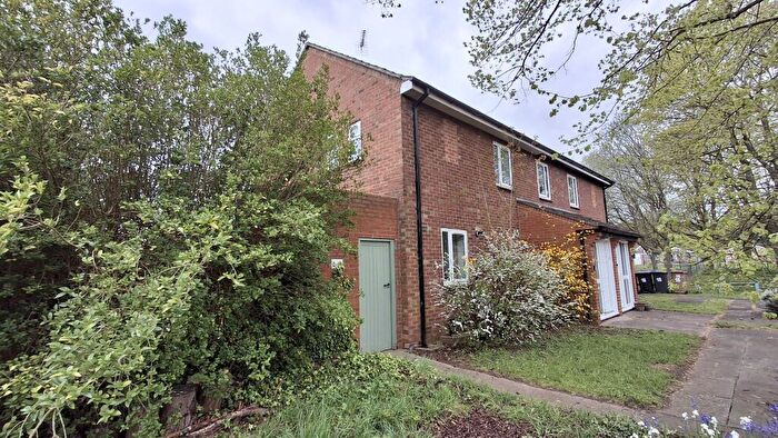 2 Bedroom Property To Rent In Sycamore Drive, Cranwell, Sleaford, NG34