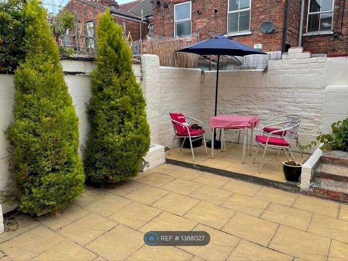 3 Bedroom Terraced House To Rent In Thorseby Street, Hull, HU5