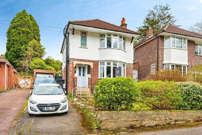 3 Bedroom Detached House For Sale In Dell Road, Bitterne Park, Southampton, SO18