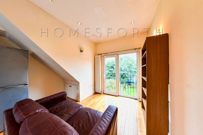 2 Bedroom Flat To Rent In Westbere Road, West Hampstead, NW2