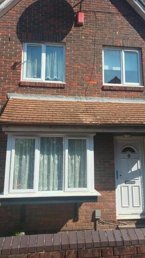 3 Bedroom Detached House To Rent In Lindwood Close, London, E6