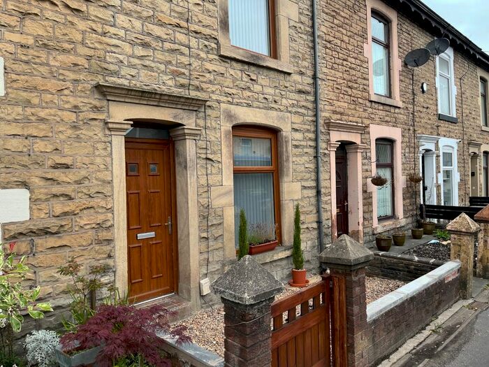 2 Bedroom Terraced House To Rent In Blackburn Road, Darwen, Lancashire, BB3