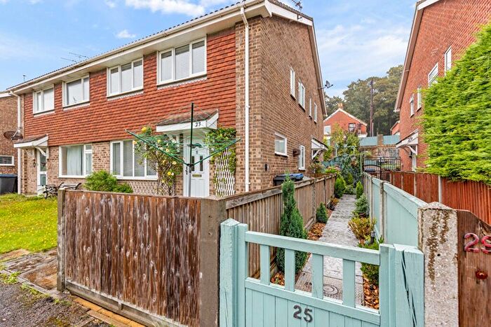 2 Bedroom Semi-Detached House For Sale In Leyburne Road, Dover, CT16