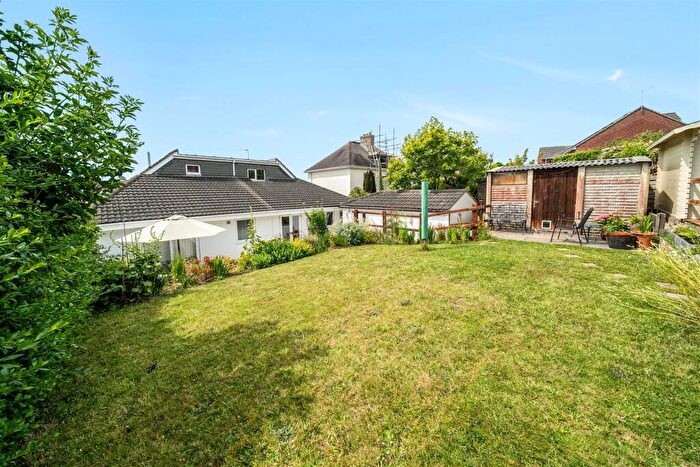 4 Bedroom Detached Bungalow For Sale In Moor Road, Swanage, BH19 - Photo 9