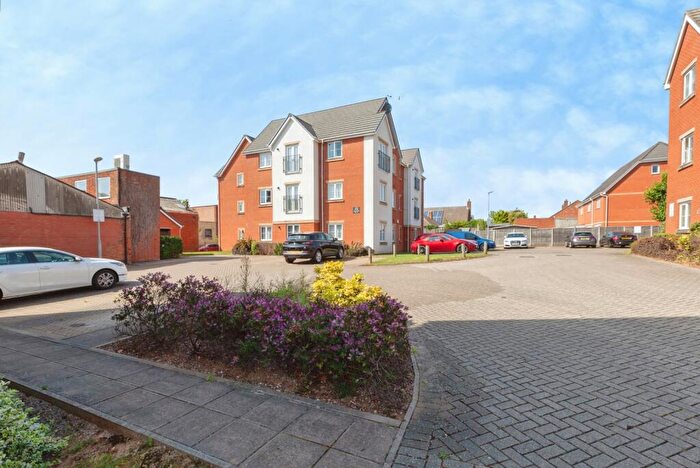 2 Bedroom Flat For Sale In Havelock Gardens, Thurmaston, Leicester, Leicestershire, LE4