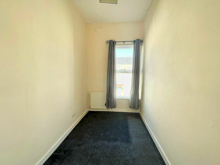 3 Bedroom Terraced House For Sale In Calverley Street, Preston, PR1