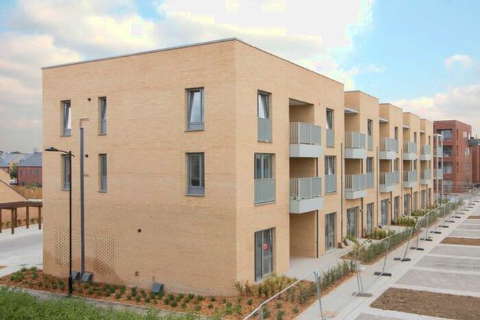 2 Bedroom Flat To Rent In Berwick Place, Trumpington, Cambridge, CB2