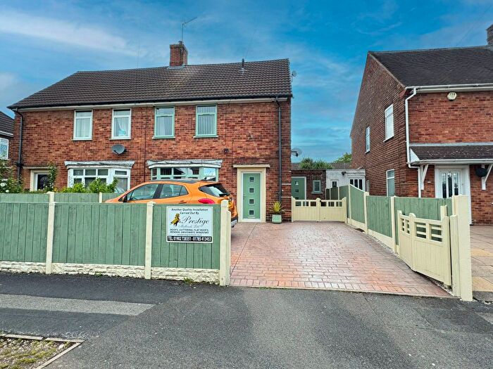 4 Bedroom Semi-Detached House For Sale In Stretton Road, Willenhall, WV12
