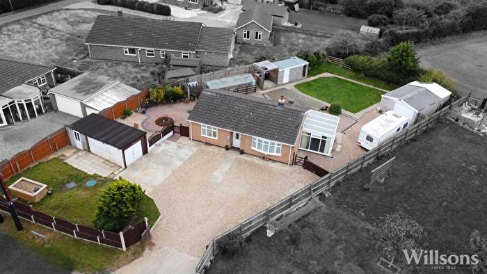 2 Bedroom Detached Bungalow For Sale In Station Road, Firsby, Spilsby, PE23