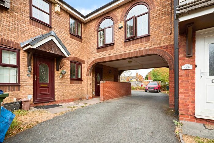 2 Bedroom End Terrace House For Sale In Camomile Close, Walsall, West Midlands, WS5