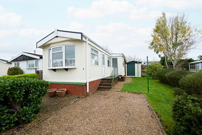 1 Bedroom Park Home To Rent In Lea Villa Residential Park, Ross-on-Wye, HR9