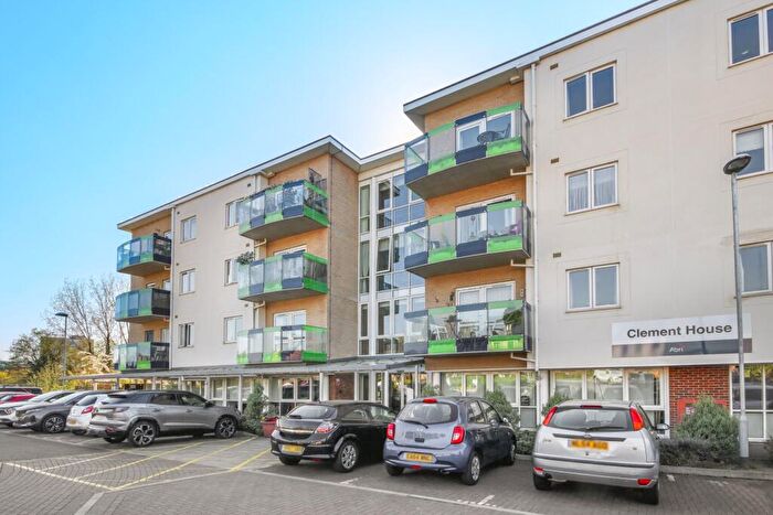 2 Bedroom Retirement Property For Sale In Johnstone Close, Bracknell, RG12