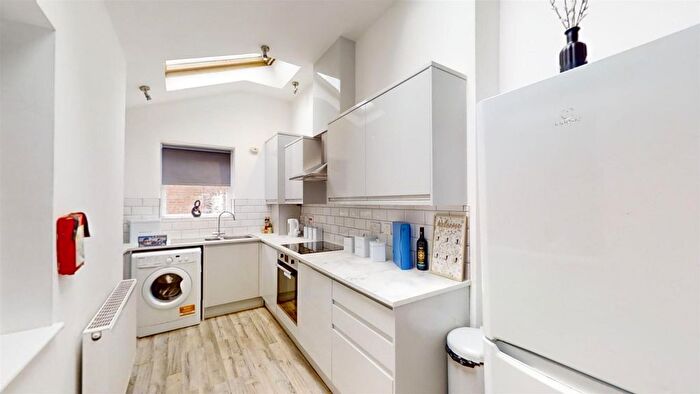 4 Bedroom Property For Sale In Shoreham Street, Sheffield, S2