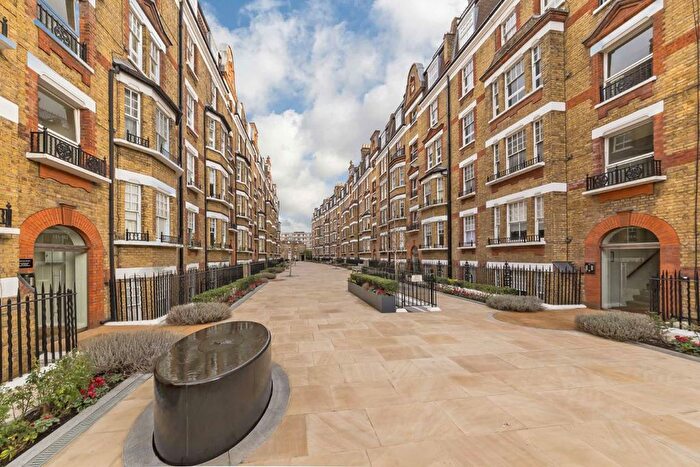 1 Bedroom Flat To Rent In Walton Street, Chelsea, SW3