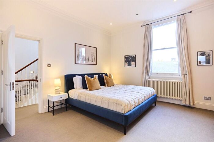 5 Bedroom Semi-Detached House For Sale In Rudall Crescent, London, NW3