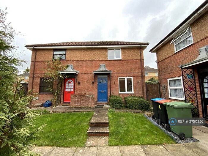 1 Bedroom Semi Detached House To Rent In Newbridge Oval, Milton Keynes, MK4