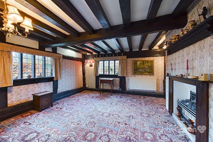 2 Bedroom Detached House For Sale In Town Hill, Yoxall, DE13