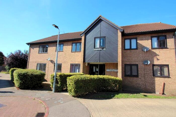2 Bedroom Flat To Rent In Hadrians Court, Peterborough, PE2