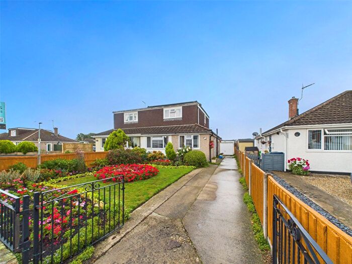 3 Bedroom Semi-Detached House For Sale In Shearwater Grove, Innsworth, Gloucester, Gloucestershire, GL3