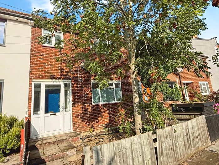 3 Bedroom Terraced House To Rent In Buckthorne Road, London, SE4